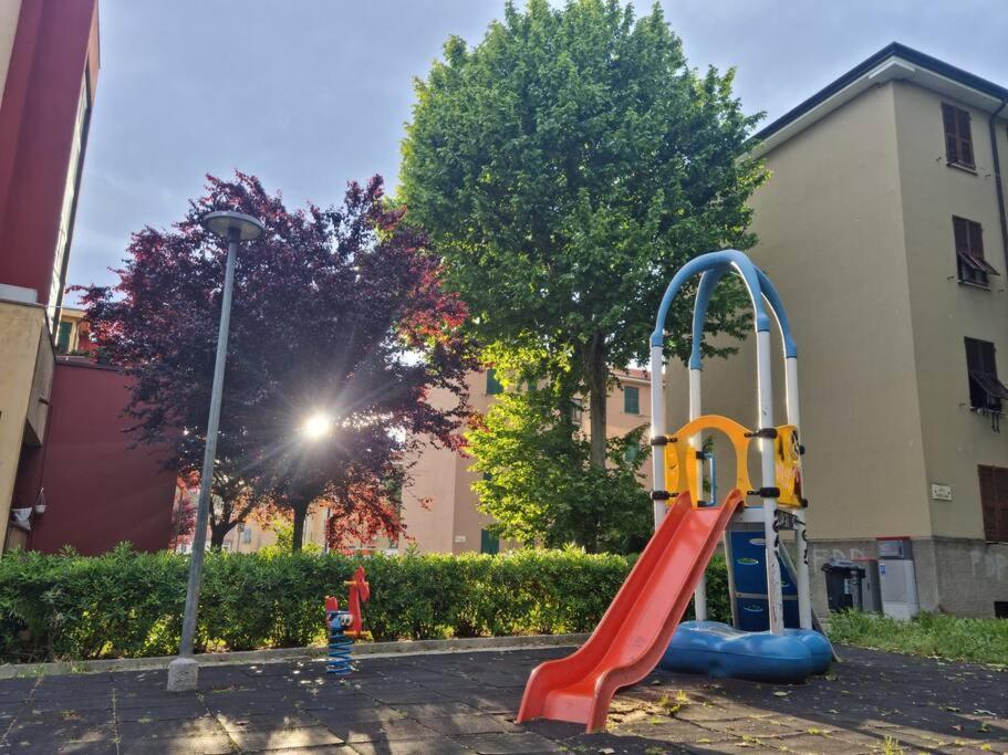 Appartamento Vista Giardino - L'Onda Blu La Spezia Exterior foto