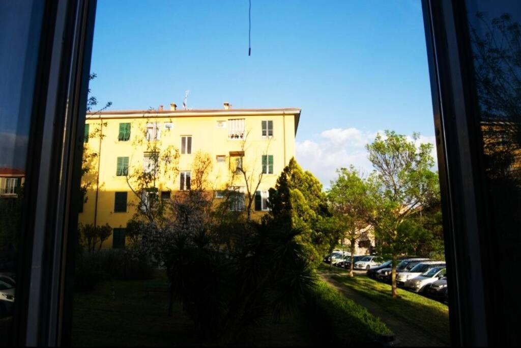 Appartamento Vista Giardino - L'Onda Blu La Spezia Exterior foto